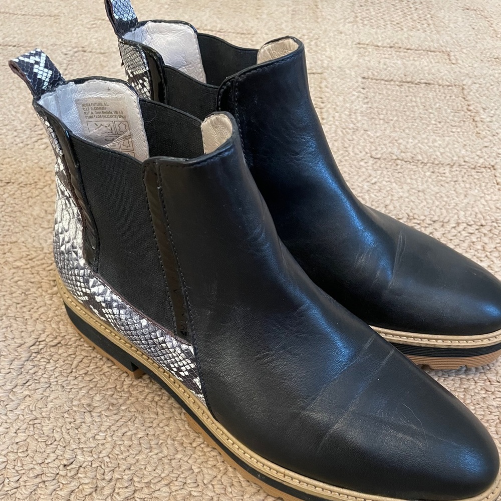 Gadea by Lodi Booties